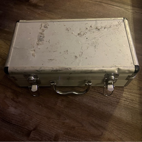 Clamp on ground resistance tester. protective carrying case w calibration sq - Picture 3 of 4